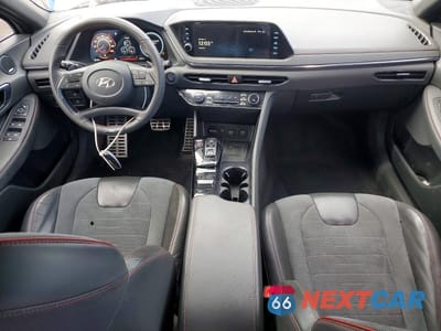 Zdjęcie 8 z 11 samochodu: 2023 HYUNDAI SONATA N LINE VIN:KMHL14JC4PA339578 - miniatura