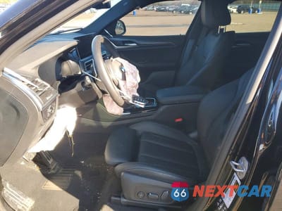 Zdjęcie 7 z 13 samochodu: 2025 BMW X4 XDRIVE30I VIN:5UX33DT07S9X83547 - miniatura