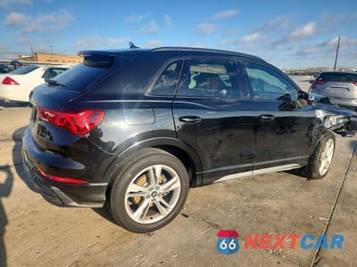 Trzecie zdjęcie samochodu z tyłu: 2021 AUDI Q3 PREMIUM S LINE 45 VIN:WA1DECF33M1054313 - miniatura