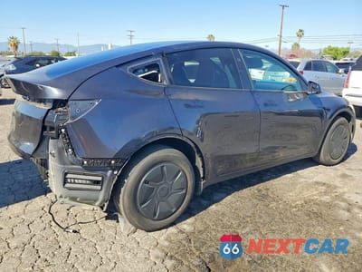 Trzecie zdjęcie samochodu z tyłu: 2026 TESLA MODEL Y VIN:7SAYGDED1TA606026 - miniatura