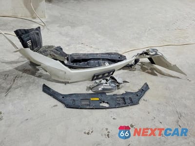 Zdjęcie 13 z 13 samochodu: 2013 TOYOTA HIGHLANDER BASE VIN:5TDBK3EH1DS231365 - miniatura