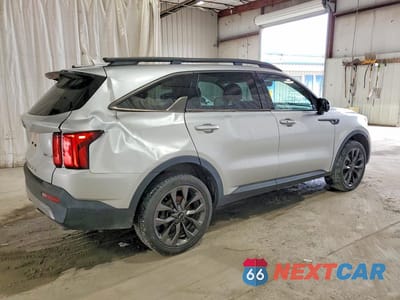 Trzecie zdjęcie samochodu z tyłu: 2021 KIA SORENTO SX PRESTIGE X-LINE VIN:5XYRKDLF2MG016130 - miniatura
