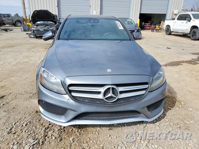 Piąte zdjęcie samochodu w środku: 2017 MERCEDES-BENZ C 300 4MATIC VIN:55SWF4KB7HU203347 - miniatura