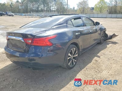 Trzecie zdjęcie samochodu z tyłu: 2017 NISSAN MAXIMA 3.5 SL VIN:1N4AA6AP0HC391957 - miniatura