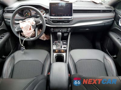 Zdjęcie 8 z 12 samochodu: 2025 JEEP COMPASS TRAILHAWK VIN:3C4NJDDNXST621879 - miniatura