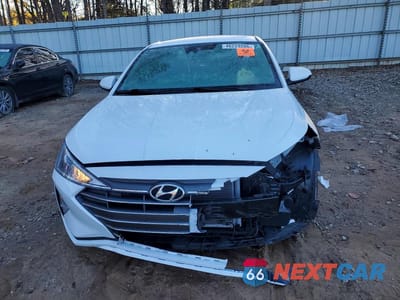 Piąte zdjęcie samochodu w środku: 2020 HYUNDAI ELANTRA SE VIN:5NPD74LF5LH619012 - miniatura