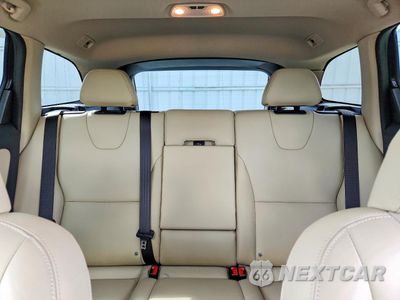 Zdjęcie 10 z 13 samochodu: 2016 VOLVO XC60 T5 PREMIER VIN:YV440MDK7G2906520 - miniatura