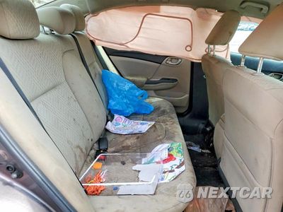 Zdjęcie 10 z 13 samochodu: 2015 HONDA CIVIC LX VIN:19XFB2F56FE024080 - miniatura