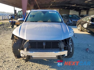 Piąte zdjęcie samochodu w środku: 2023 AUDI Q5 PREMIUM 45 VIN:WA1GAAFY6P2061991 - miniatura