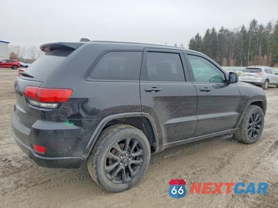Trzecie zdjęcie samochodu z tyłu: 2021 JEEP GRAND CHEROKEE LAREDO VIN:1C4RJEAG5MC861370 - miniatura