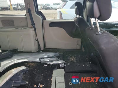 Zdjęcie 11 z 14 samochodu: 2014 DODGE GRAND CARAVAN SE VIN:2C4RDGBG2ER202852 - miniatura