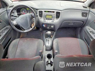 Zdjęcie 8 z 12 samochodu: 2009 KIA RIO5 LX VIN:KNADE243X96538442 - miniatura