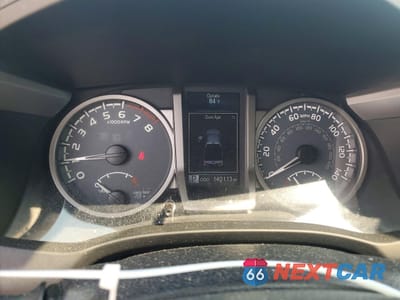 Zdjęcie 9 z 12 samochodu: 2016 TOYOTA TACOMA SR5 V6 VIN:3TMAZ5CNXGM002005 - miniatura