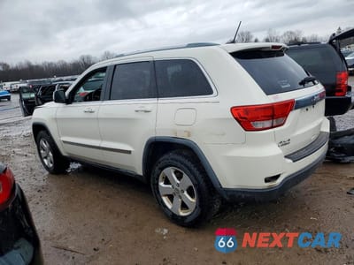 Drugie zdjęcie samochodu z przodu: 2011 JEEP GRAND CHEROKEE LAREDO VIN:1J4RR4GG1BC656226 - miniatura