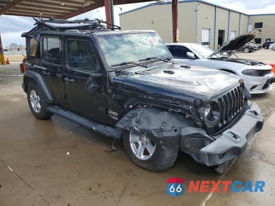 Czwarte zdjęcie samochodu z boku: 2021 JEEP WRANGLER UNLIMITED SPORT VIN:1C4HJXDN0MW644471 - miniatura