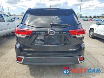 Zdjęcie 6 z 13 samochodu: 2018 TOYOTA HIGHLANDER LIMITED VIN:5TDDZRFH7JS843345 - miniatura