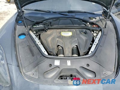 Zdjęcie 11 z 12 samochodu: 2018 PORSCHE PANAMERA 4 E-HYBRID VIN:WP0AE2A73JL130318 - miniatura
