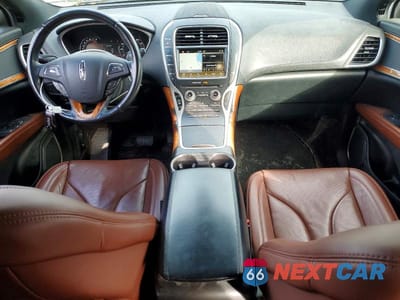 Zdjęcie 8 z 14 samochodu: 2017 LINCOLN MKX RESERVE VIN:2LMPJ8LR7HBL32595 - miniatura