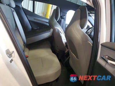 Zdjęcie 10 z 13 samochodu: 2025 VOLVO EX30 ULTRA VIN:YV4EK3ZL0SS156929 - miniatura