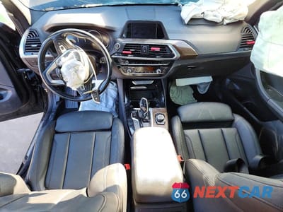 Zdjęcie 8 z 13 samochodu: 2019 BMW X3 XDRIVE30I VIN:5UXTR9C53KLE17257 - miniatura