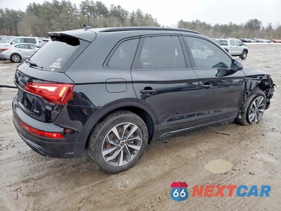 Trzecie zdjęcie samochodu z tyłu: 2024 AUDI Q5 PREMIUM 45 VIN:WA1GAAFYXR2114503 - miniatura