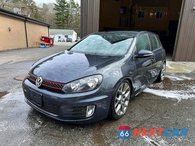 Drugie zdjęcie samochodu z przodu: 2013 VOLKSWAGEN GTI VIN:WVWGV7AJ6DW133817 - miniatura