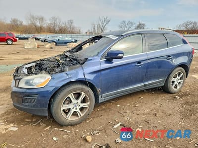 2013 VOLVO XC60 T6 YV4902DZ1D2372174 - główne zdjęcie licytacji z USA - miniatura