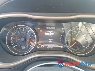 Zdjęcie 9 z 12 samochodu: 2015 JEEP CHEROKEE LIMITED VIN:1C4PJLDS0FW631393 - miniatura
