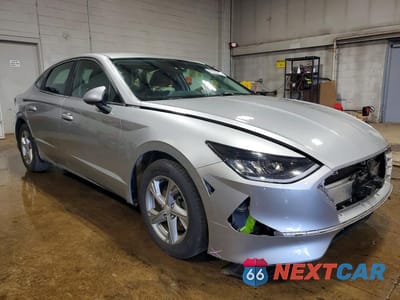 Czwarte zdjęcie samochodu z boku: 2021 HYUNDAI SONATA SE VIN:5NPEG4JA5MH105075 - miniatura