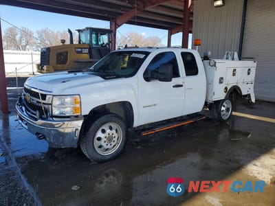 2013 CHEVROLET SILVERADO 2500 UTILITY / SERVICE TRUCK 1GC2KVCG1DZ205305 - główne zdjęcie licytacji z USA - miniatura