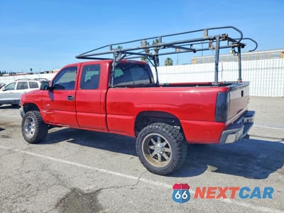 Drugie zdjęcie samochodu z przodu: 2001 CHEVROLET SILVERADO K1500 VIN:2GCEK19T311378032 - miniatura