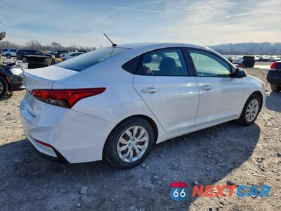 Trzecie zdjęcie samochodu z tyłu: 2019 HYUNDAI ACCENT VIN:3KPC24A35KE068067 - miniatura