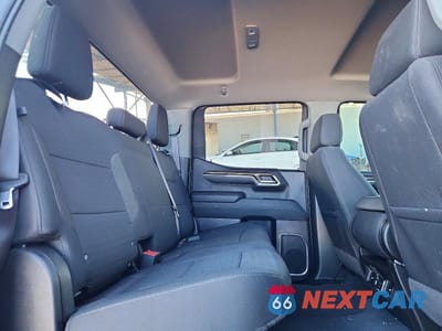 Zdjęcie 10 z 11 samochodu: 2024 CHEVROLET SILVERADO K1500 RST VIN:2GCUDEED4R1185542 - miniatura