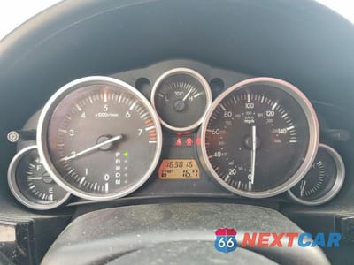 Zdjęcie 9 z 12 samochodu: 2008 MAZDA MX-5 MIATA VIN:JM1NC26F580150010 - miniatura
