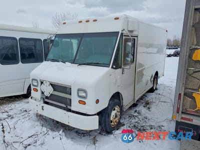 2005 FREIGHTLINER CHASSIS M LINE WALK-IN VAN 4UZAANBW65CU21349 - główne zdjęcie licytacji z USA - miniatura