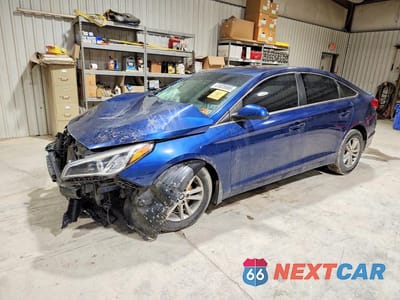 2017 HYUNDAI SONATA SE 5NPE24AFXHH524202 - główne zdjęcie licytacji z USA - miniatura