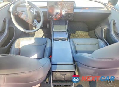 Zdjęcie 8 z 12 samochodu: 2025 TESLA MODEL 3 VIN:5YJ3E1EA8SF020975 - miniatura