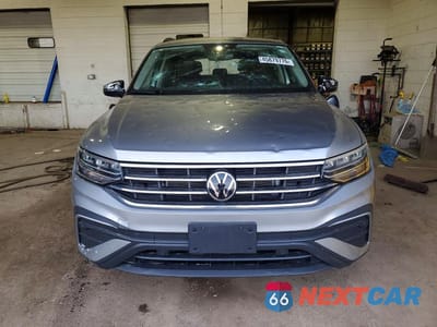 Piąte zdjęcie samochodu w środku: 2024 VOLKSWAGEN TIGUAN S VIN:3VVFB7AX6RM112130 - miniatura