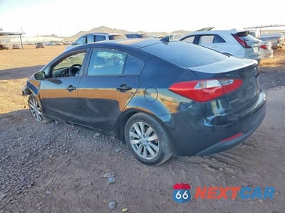 Drugie zdjęcie samochodu z przodu: 2016 KIA FORTE LX VIN:KNAFX4A6XG5523620 - miniatura