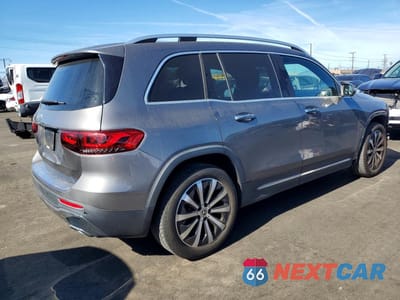 Trzecie zdjęcie samochodu z tyłu: 2021 MERCEDES-BENZ GLB 250 VIN:W1N4M4GB3MW092043 - miniatura