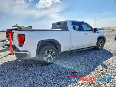 Trzecie zdjęcie samochodu z tyłu: 2020 GMC SIERRA K1500 SLE VIN:1GTR9BED4LZ252239 - miniatura