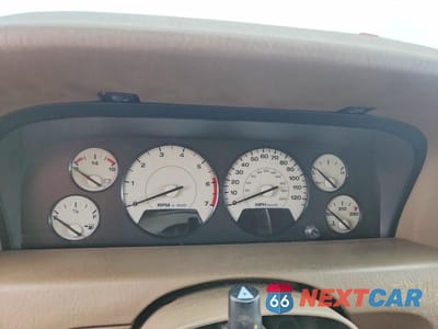 Zdjęcie 9 z 12 samochodu: 2002 JEEP GRAND CHEROKEE LIMITED VIN:1J4GW58J12C281213 - miniatura