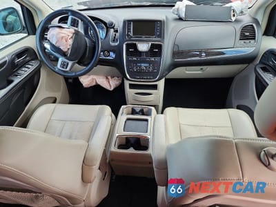 Zdjęcie 8 z 15 samochodu: 2013 CHRYSLER TOWN & COUNTRY TOURING L VIN:2C4RC1CG3DR767124 - miniatura