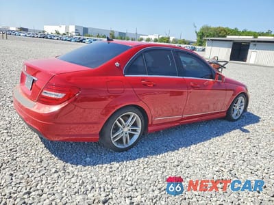 Trzecie zdjęcie samochodu z tyłu: 2013 MERCEDES-BENZ C 250 VIN:WDDGF4HB1DR269870 - miniatura