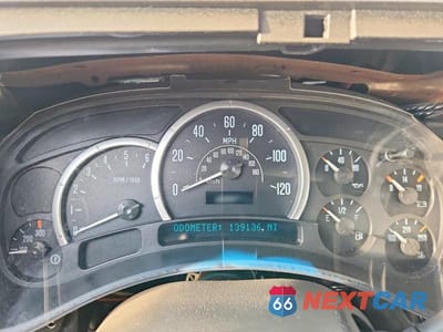 Zdjęcie 9 z 14 samochodu: 2004 CADILLAC ESCALADE LUXURY VIN:1GYEK63N64R295238 - miniatura