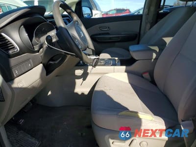 Zdjęcie 7 z 12 samochodu: 2016 KIA SEDONA LX VIN:KNDMB5C13G6189795 - miniatura