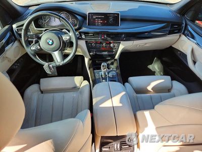 Zdjęcie 8 z 14 samochodu: 2018 BMW X5 SDRIVE35I VIN:5UXKR2C53J0Z14647 - miniatura