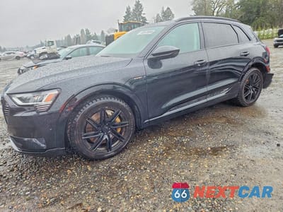 2021 AUDI E-TRON PREMIUM WA1AAAGEXMB021371 - główne zdjęcie licytacji z USA - miniatura