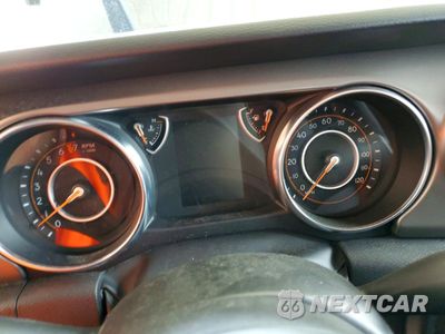 Zdjęcie 9 z 12 samochodu: 2023 JEEP GLADIATOR SPORT VIN:1C6HJTAG2PL506877 - miniatura