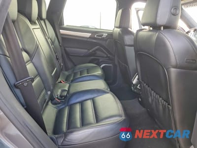 Zdjęcie 10 z 12 samochodu: 2011 PORSCHE CAYENNE TURBO VIN:WP1AC2A23BLA81809 - miniatura